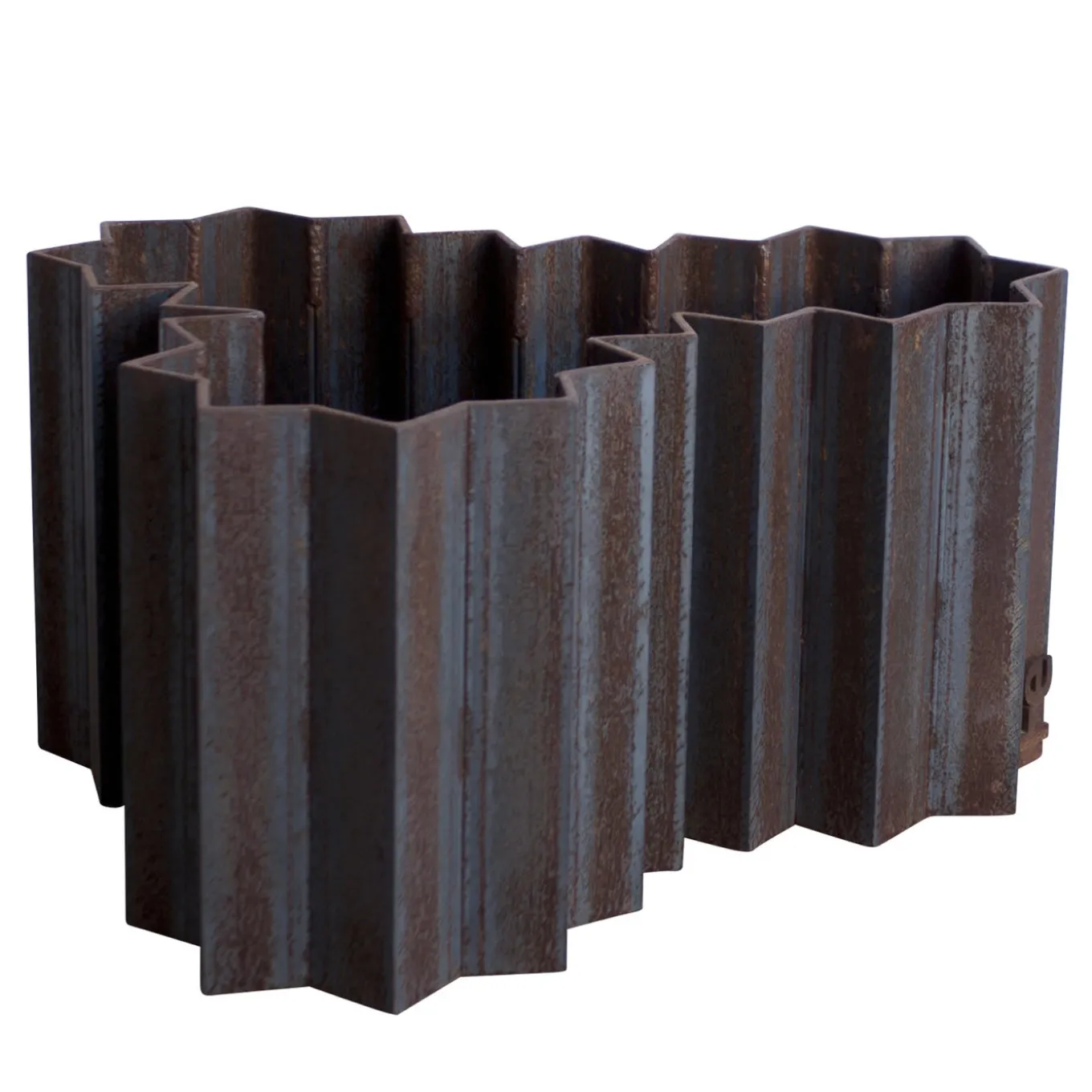 37 Portavaso in ferro
