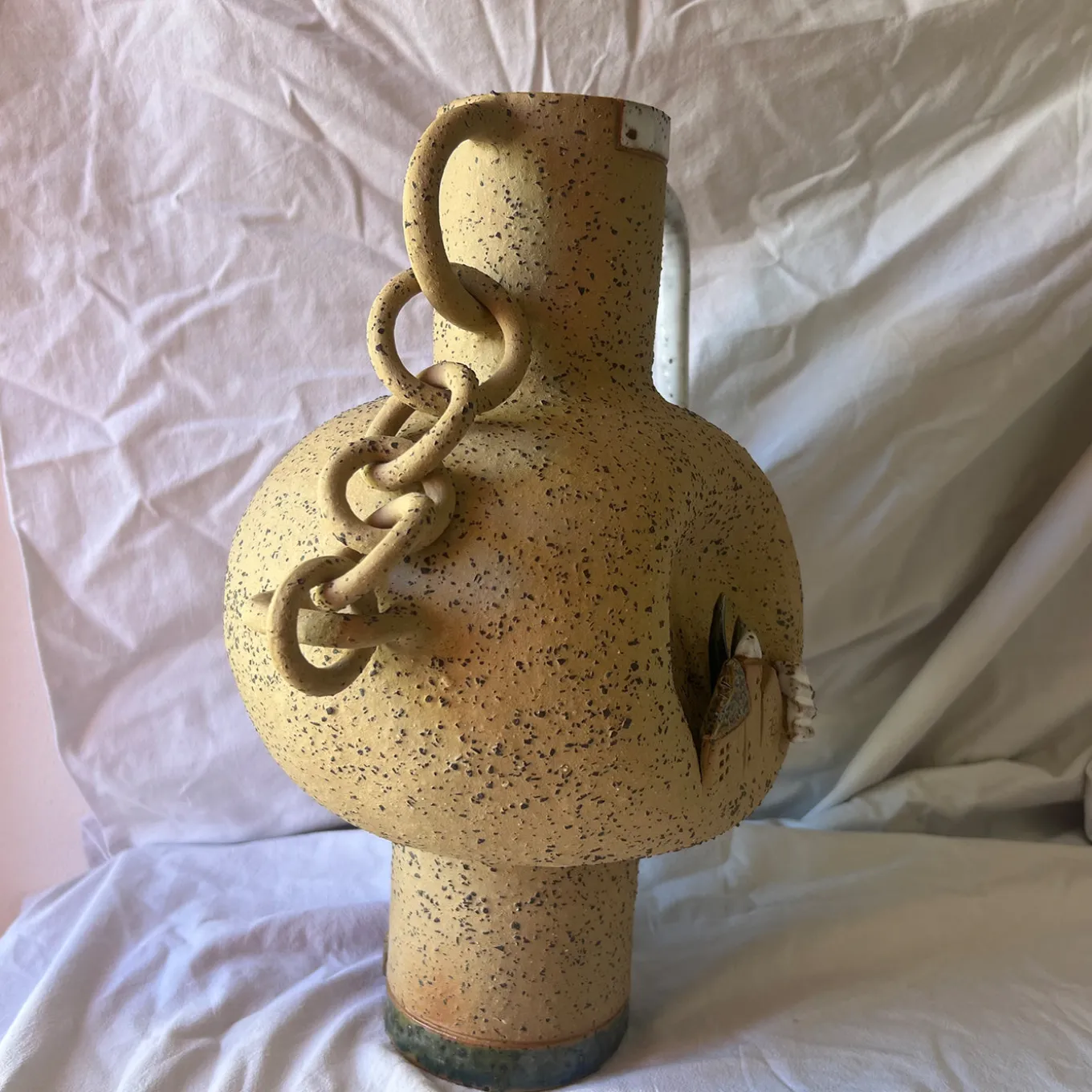 Anfora Origine Interiore della Collezione Micromondo in Ceramica
