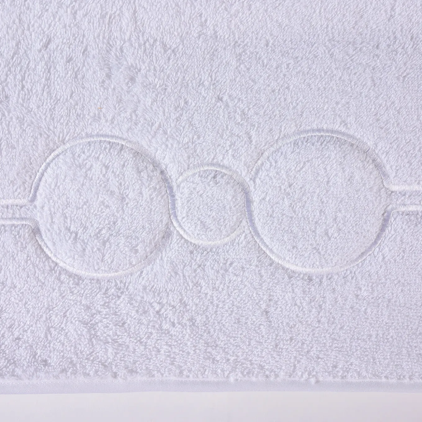 Asciugamano da bagno bianco Shangri-La