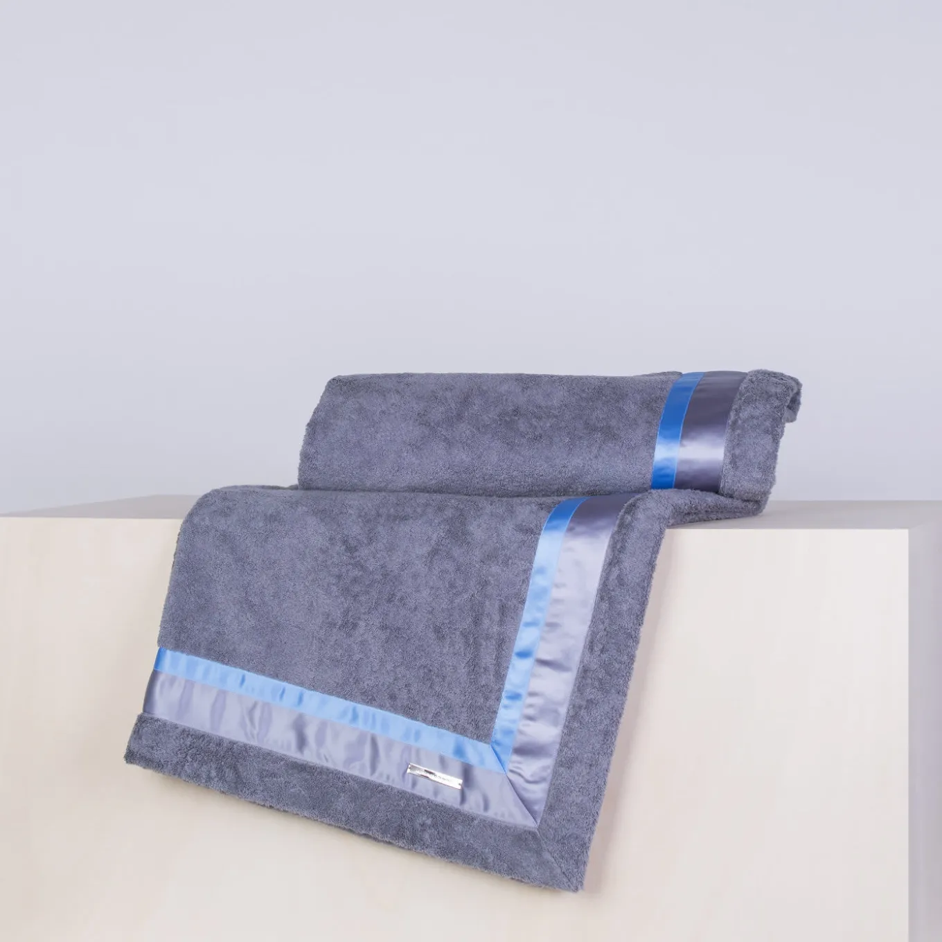 Asciugamano da spiaggia grigio-blu