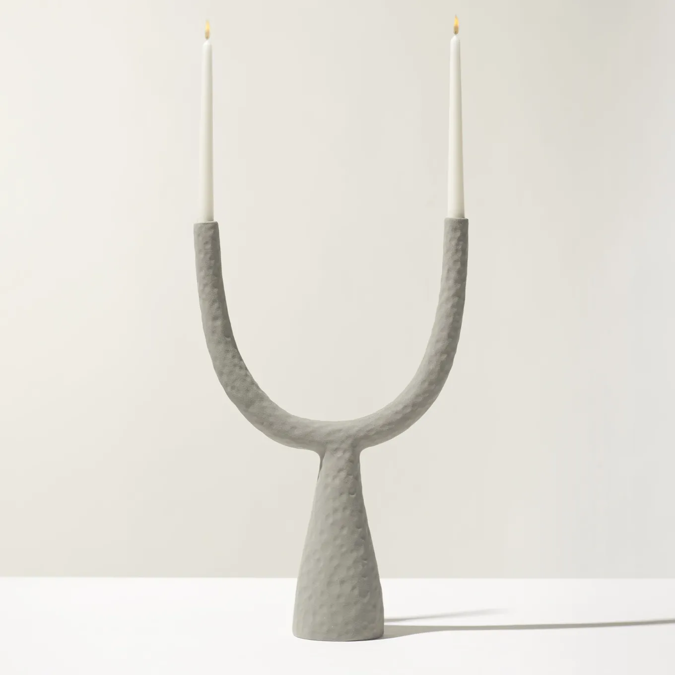 Candelabro Delta in ceramica antracite opaco