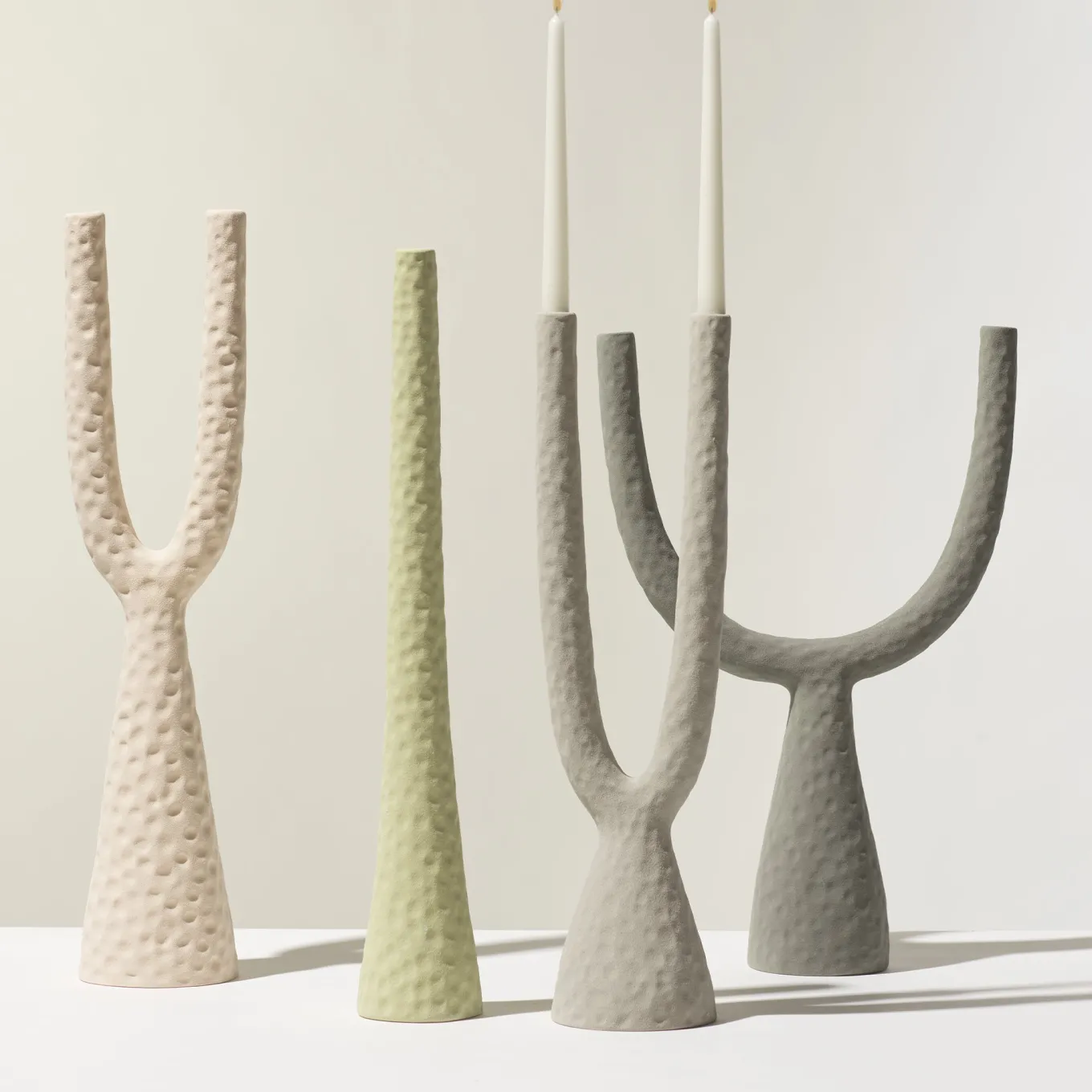 Candelabro Delta in ceramica antracite opaco