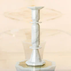 Candelabro Oreadi Nix in Marmo Bianco di Rotella
