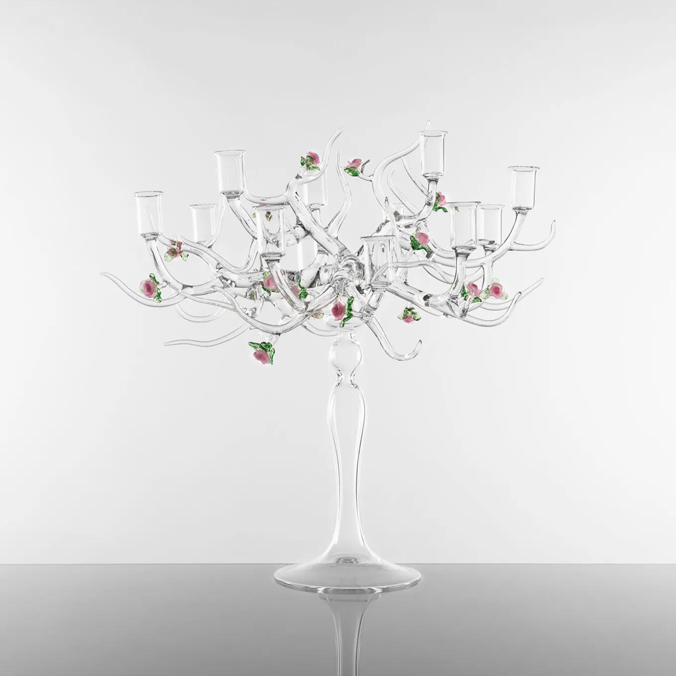 Candelabro Rose in Vetro con Dettagli Floreali
