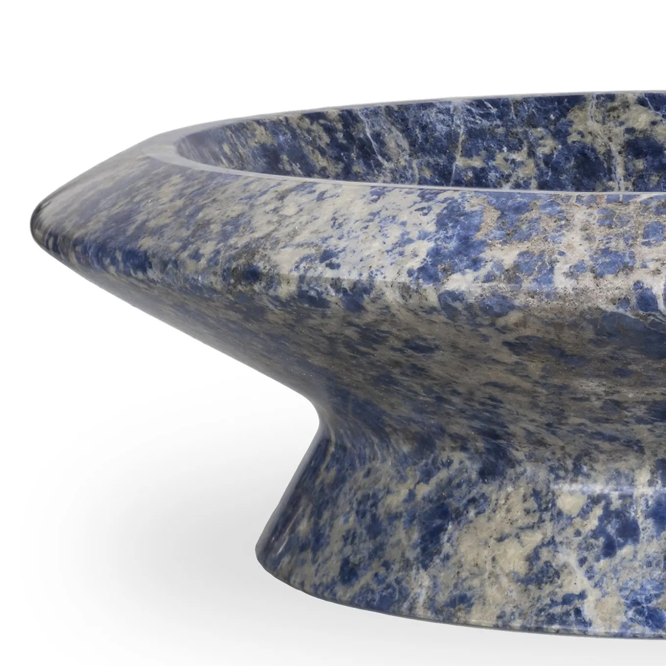 Centrotavola in marmo blu di Sodalite di Ivan Colominas