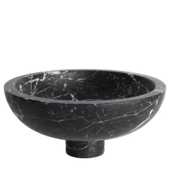 Centrotavola Inside Out in marquina nera di Karen Chekerdjian
