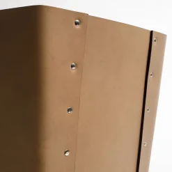 Cestino Rivets Carlo di Claude Bouchard