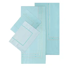 Completo Letto Ametista Azzurro Chiaro Ricamato in Raso di Cotone