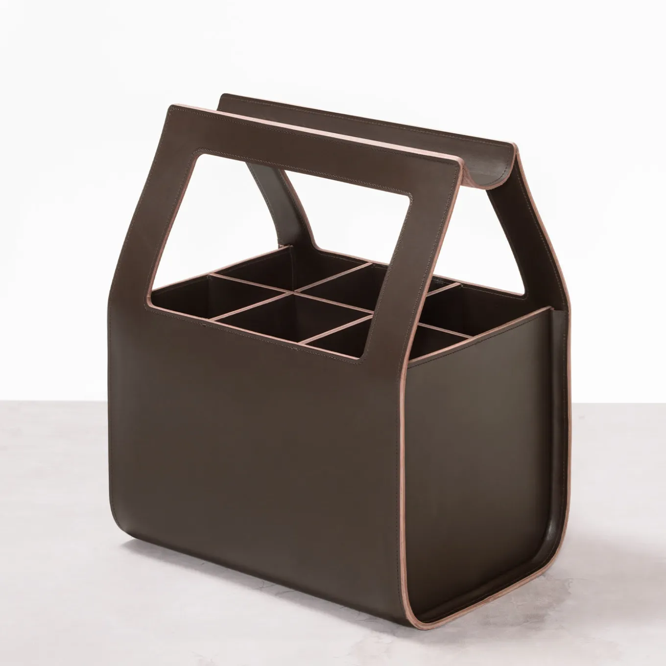Copenhagen Tall Large Brown Storage Basket di Gio Tirotto