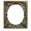Cornice con boccioli di violetta