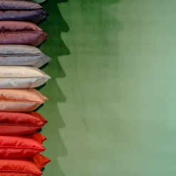 Cuscino Carrè in Velluto di Seta Melanzana