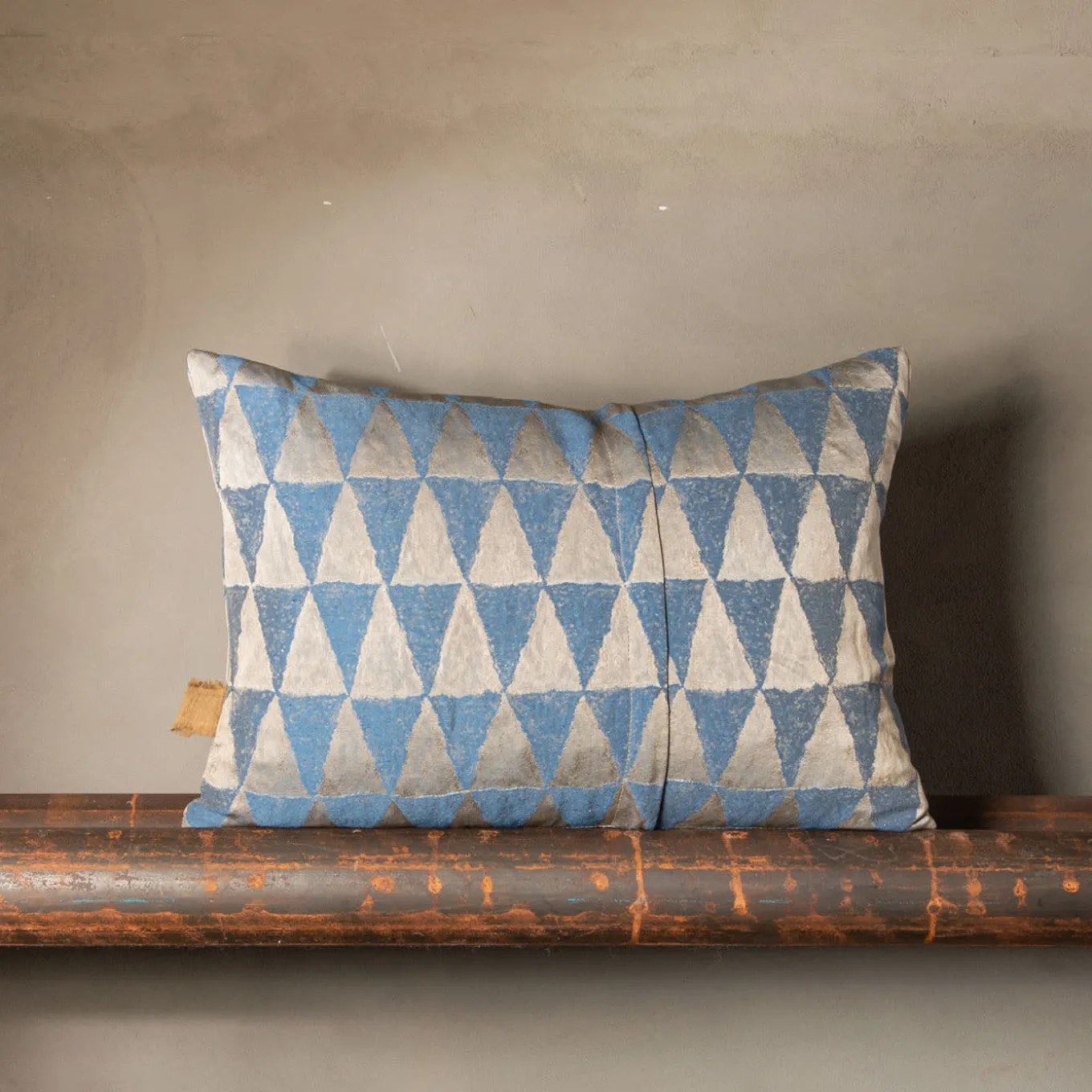 Cuscino Viburno rettangolare a motivi blu e beige