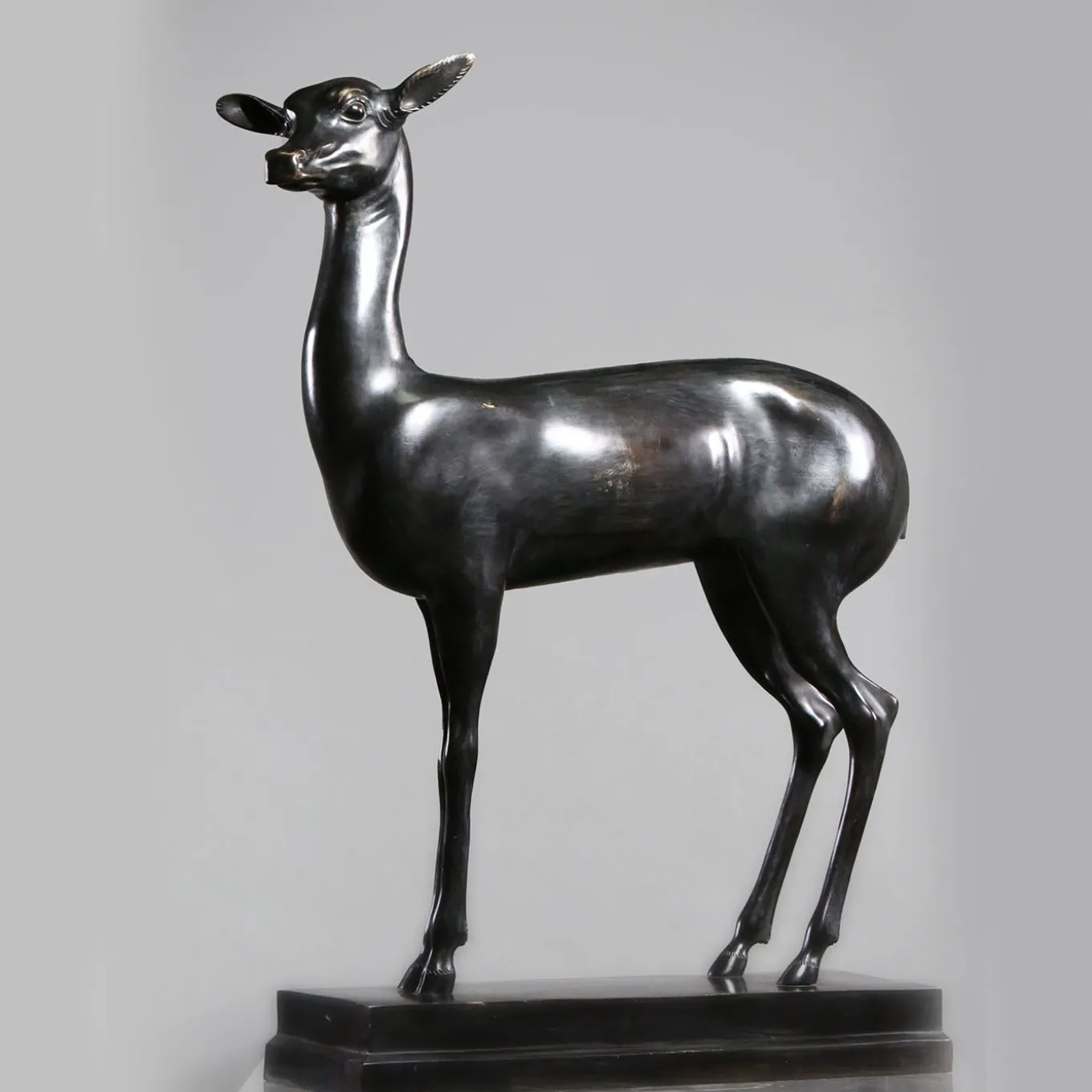 Daini Piccoli Coppia di Sculture