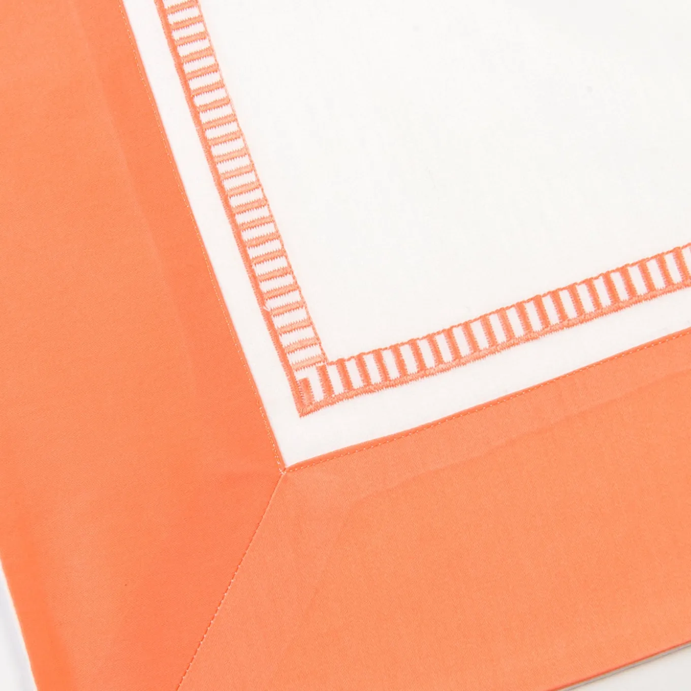 Federa Siam Bianca e Arancione in Raso di Cotone