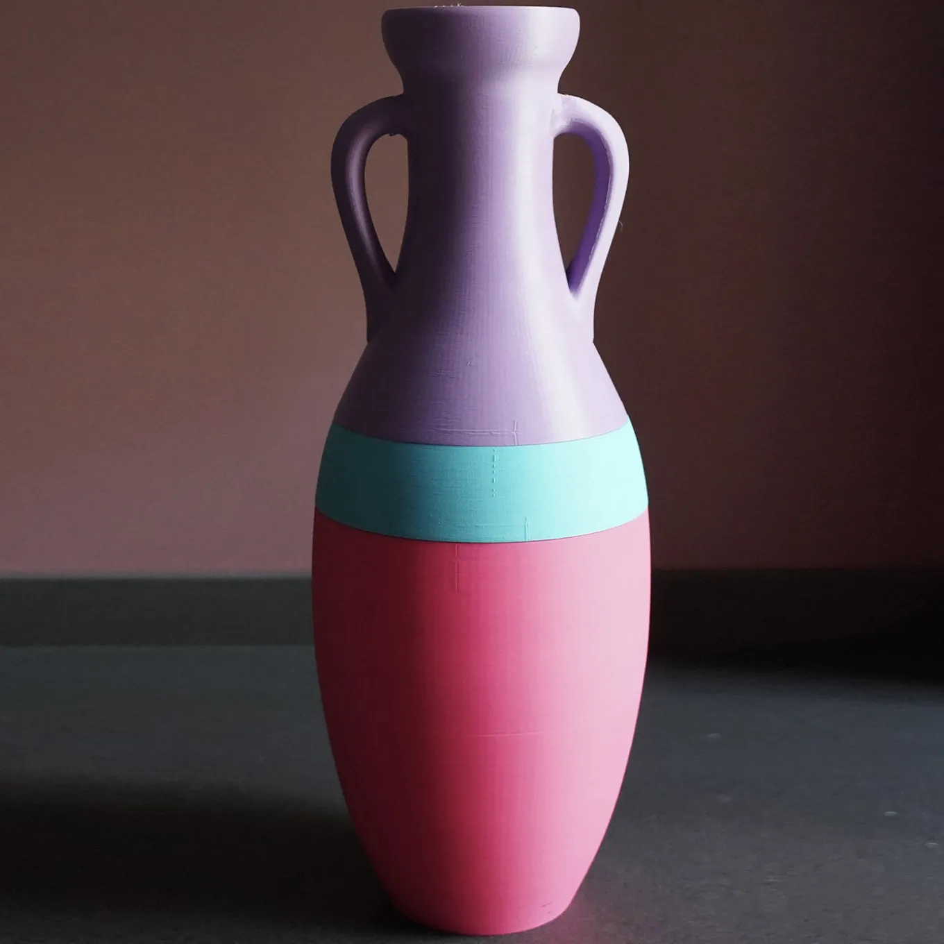 Giulio Cesare XL Anfora azzurra e rosa fucsia