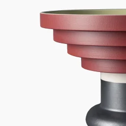 Grande centrotavola verde e rosso di Ettore Sottsass