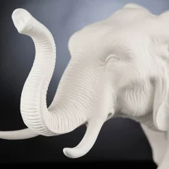 Madre africana Elefante Scultura bianca