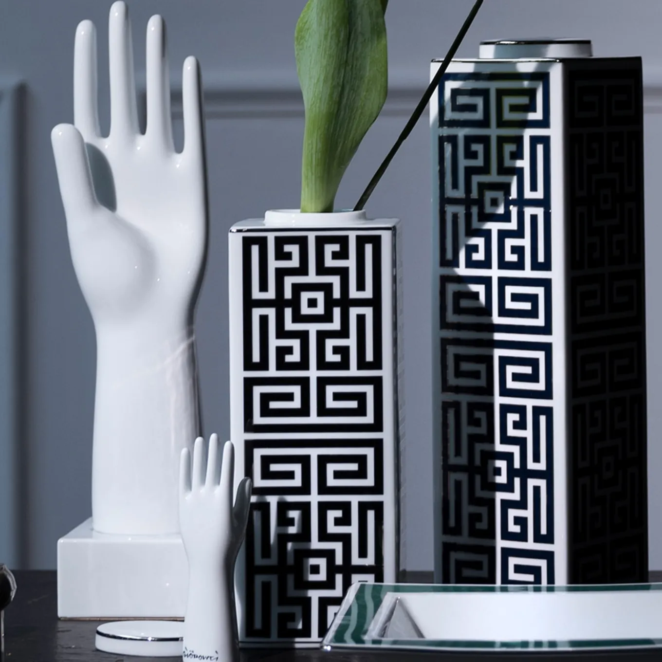 Mano Decorativa in porcellana smaltata - Edizione limitata di Gio Ponti