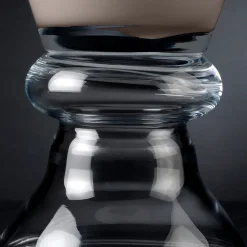 Nuovo vaso grigio romantico