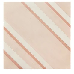 Piastrella Geometrie D’Ombra In Ceramica Rosa Cipria Motivo Diagonale