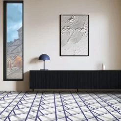 Piastrella Il Saraceno In Ceramica Grigio Chiaro E Viola Motivo Geometrico