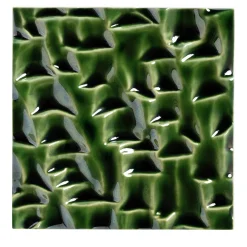 Piastrella Mino in ceramica verde foresta