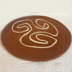 Piatto decorativo in ceramica marrone Eng 3 Terra