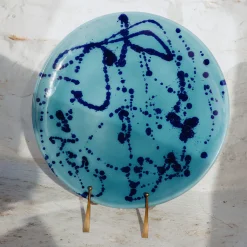 Piatto decorativo in ceramica celeste e blu