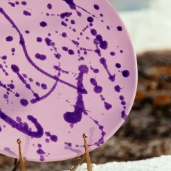 Piatto decorativo in ceramica lilla e viola