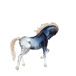 Piccolo cavallo rampante in vetro nero