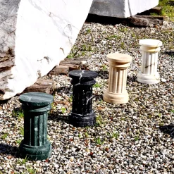 POR TAN TE Vaso a colonna in marmo nero satinato Marquina