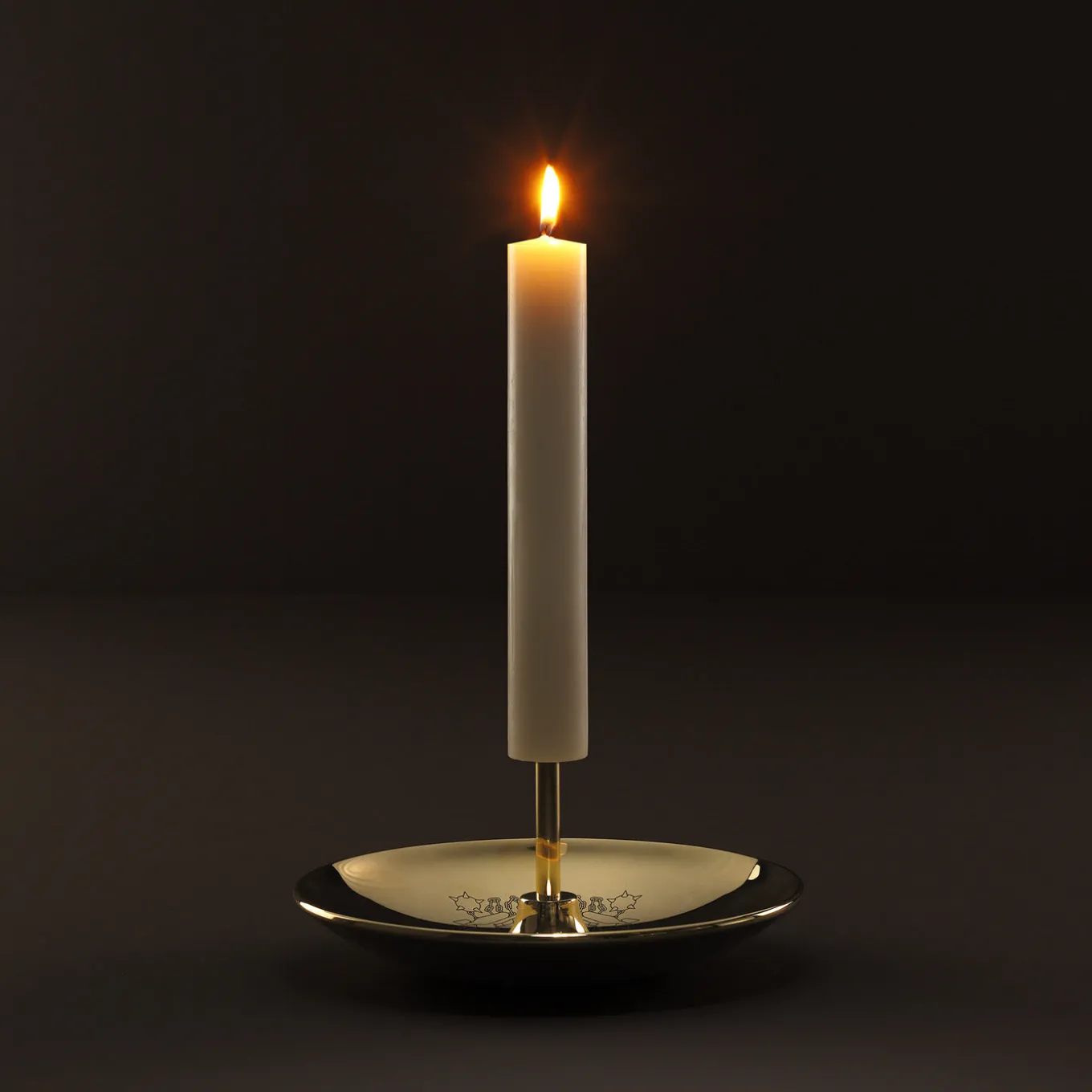 Portacandele oro in ottone lucido di Studio Job