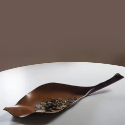 Portaoggetti piccolo Acqua Leaf bicolore di Oscar Maschera