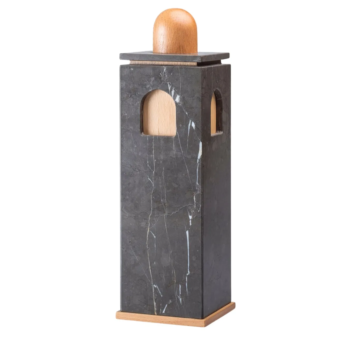 Quba Tall Gray Box di Gabriele D'Angelo