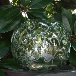 Ritmica Vaso sferico in vetro verde