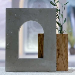 Ruderi 03 Scultura in Legno d'Ulivo e Pietra Leccese