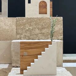Ruderi 06 Scultura in Legno d'Ulivo e Pietra Leccese