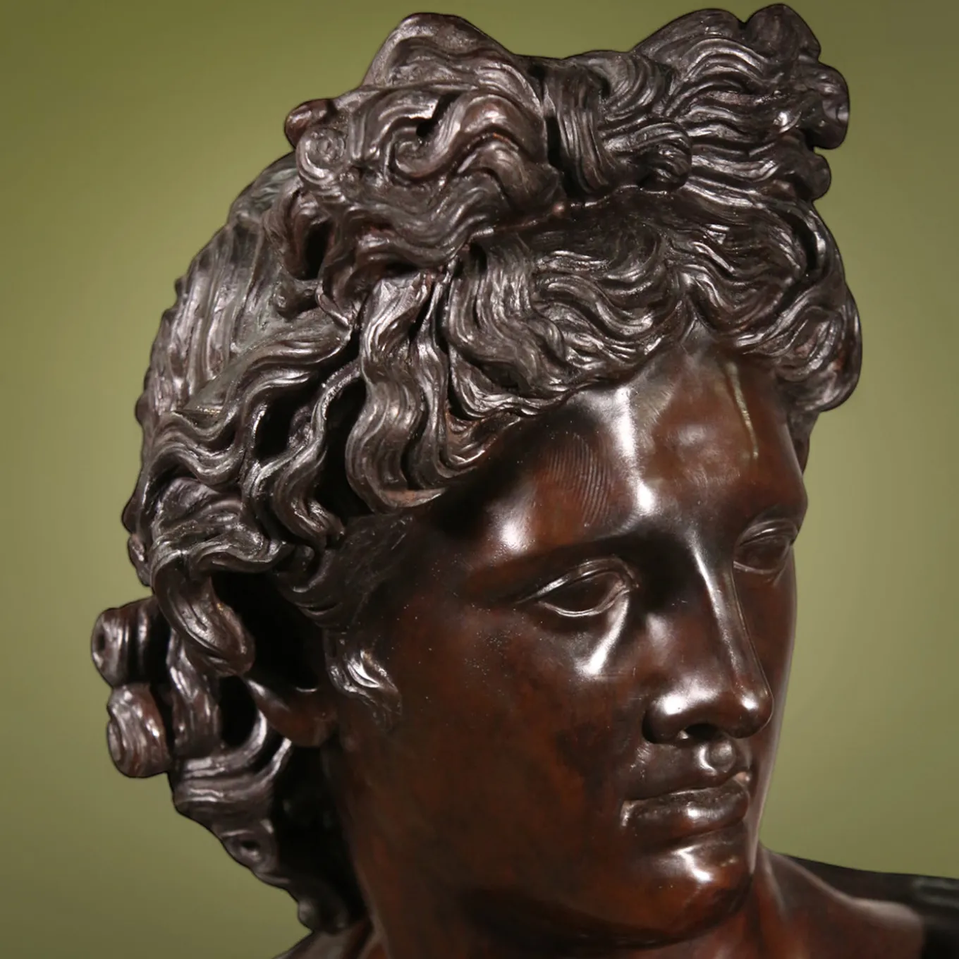 Scultura Busto Apollo in bronzo