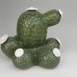 Scultura di cactus in ceramica Boulder Avenue di Tullio Mazzotti