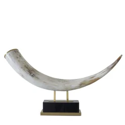 Scultura di corno
