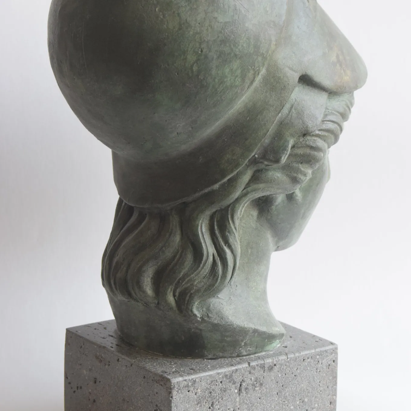 Scultura in ceramica bronzo Athena