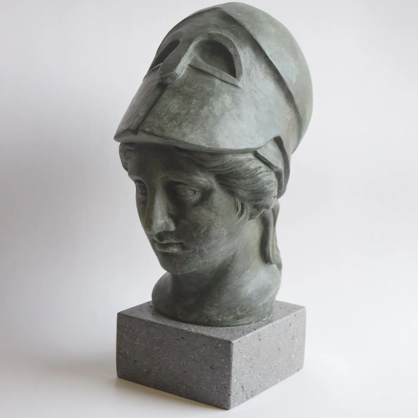 Scultura in ceramica bronzo Athena