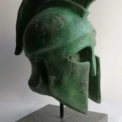 Scultura in ceramica Elmo Corinzio con base
