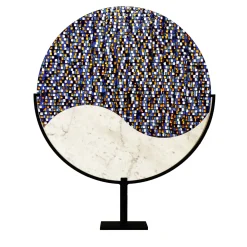 Scultura in marmo e vetro policromo di origine blu