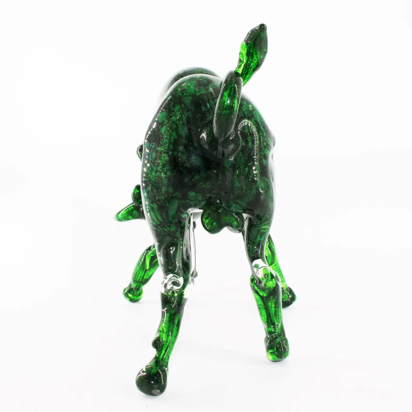 Scultura in vetro di Murano con toro verde