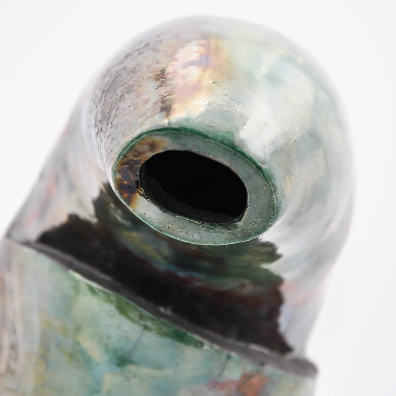 Scultura Keira Raku di Nino Basso