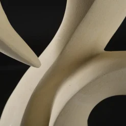 Scultura La Musica del Vento in Pietra leccese