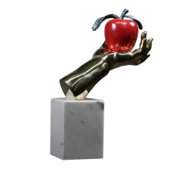 Scultura Mano Mela in bronzo policromo
