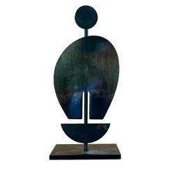 Scultura Umanoide in Ferro Ossidato