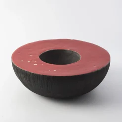 Serenata In Rosso E Nero Vaso Scultura di Nino Basso